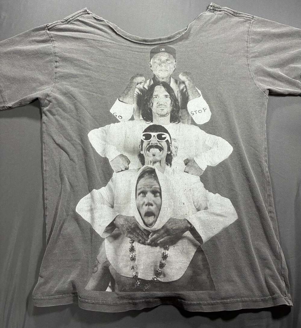 Red Hot Chili Peppers Unlimited Love World Tour 2023 Graphic T-Shirt